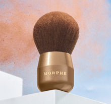 Load image into Gallery viewer, GLAMABRONZE DELUXE FACE & BODY BRONZER BRUSH