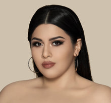 Load image into Gallery viewer, FLUIDITY FULL-COVERAGE FOUNDATION - F1.90