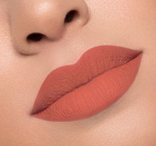 Load image into Gallery viewer, MATTE LIQUID LIPSTICK - PEANUT